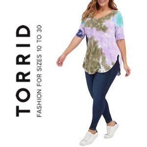 NWT Torrid Tunic Henley Tie Dye Super Soft Top